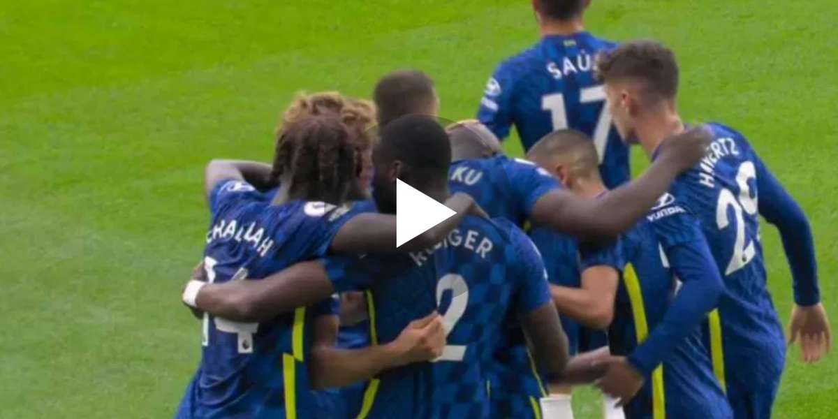 VIDEO: GOOALLL Romelu Lukaku makes two Aston Villa players look silly as he scores first Stamford Bridge goal for Chelse
