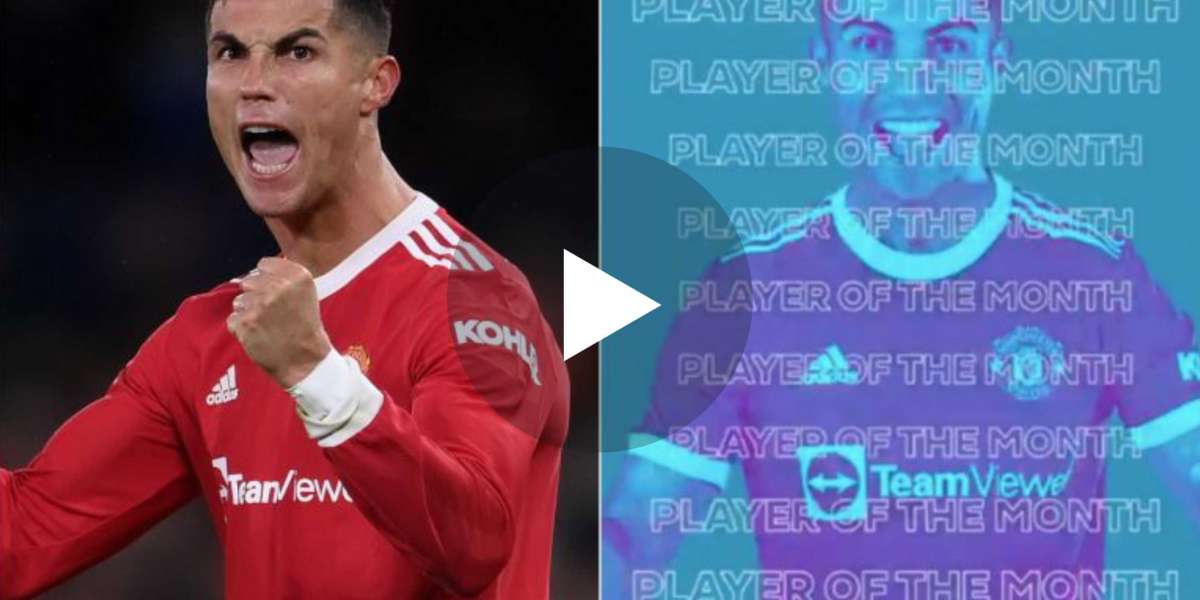 (Video) Cristiano Ronaldo wins Premier League prize in first month back at Man Utd