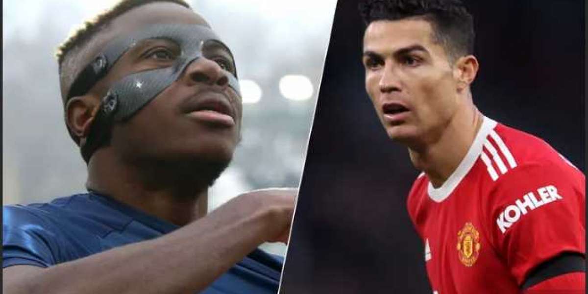 Is the Nigerian great the ideal substitute for Cristiano Ronaldo at Man United?