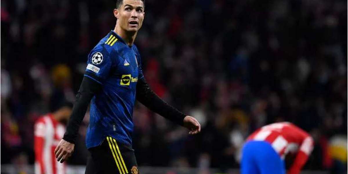 Cristiano Ronaldo decides to leave Man United after the CL exit, ready to accept appealing transfer offer