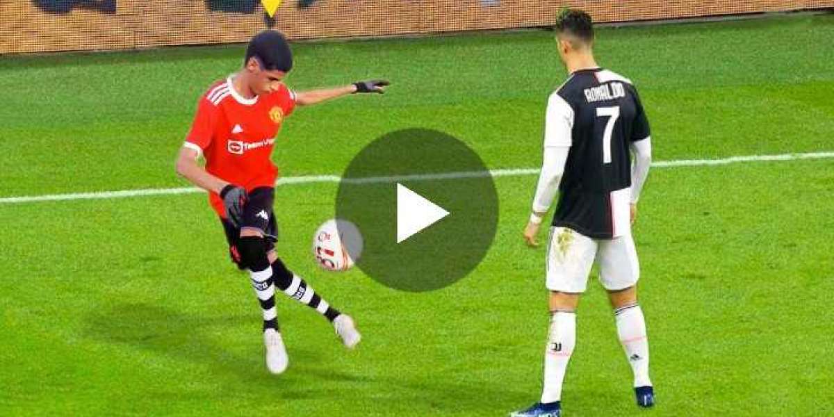 Video: Cristiano Ronaldo with Most Embarrassing Skills That Waw The World
