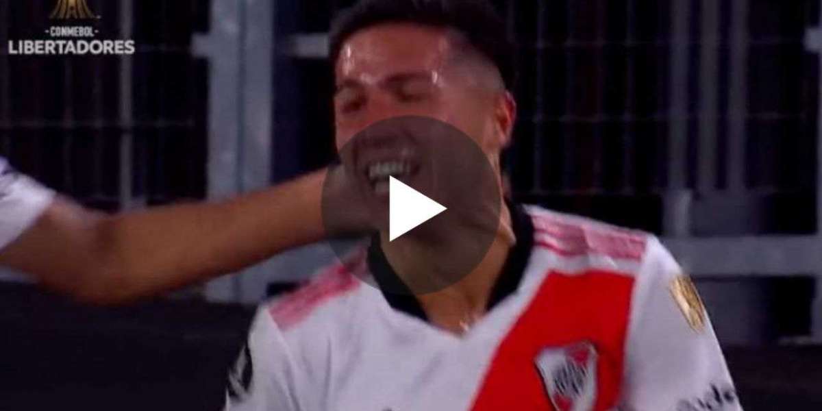Video: Rival Enzo Fernandez scores in front of Man U scouts