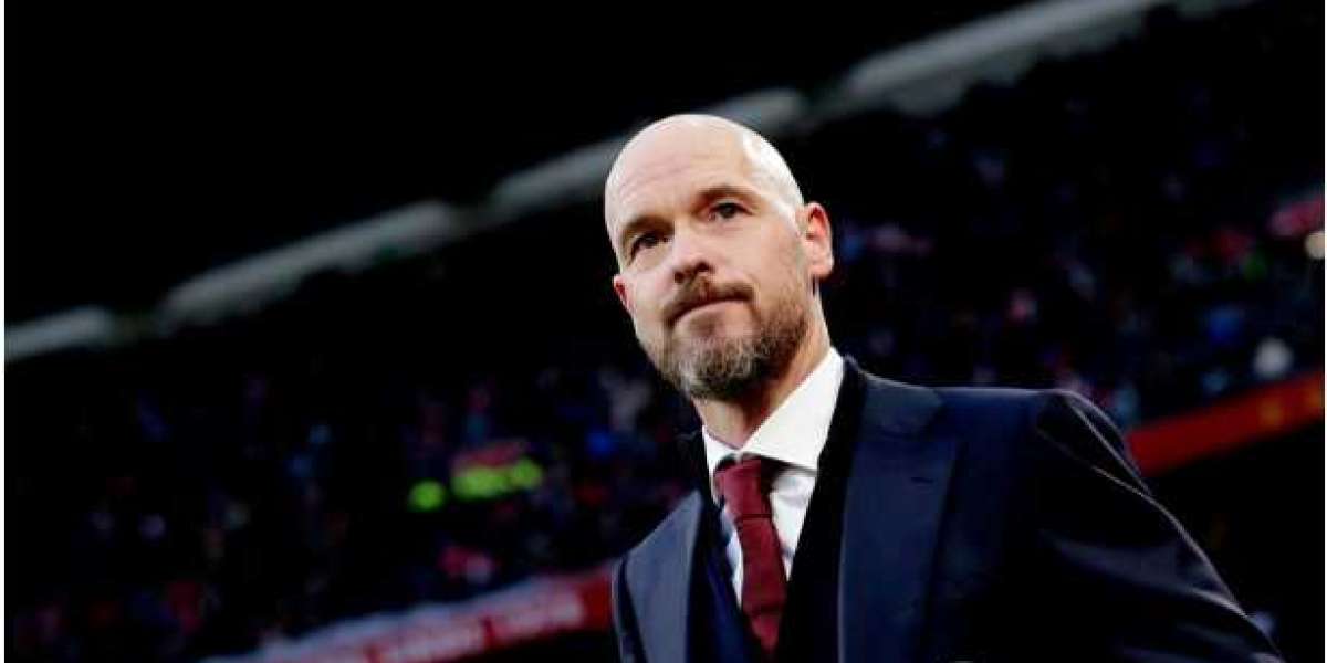 Erik ten Hag must overcome a stumbling block in his transfer to Manchester United.