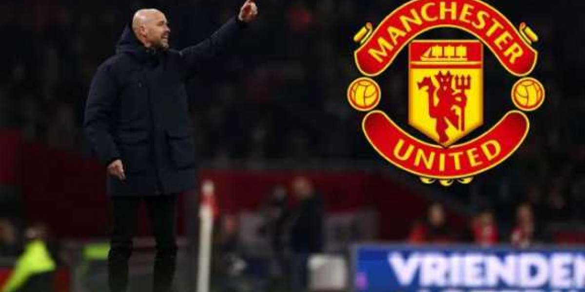 Erik ten Hag tells Manchester United officials to leave him alone