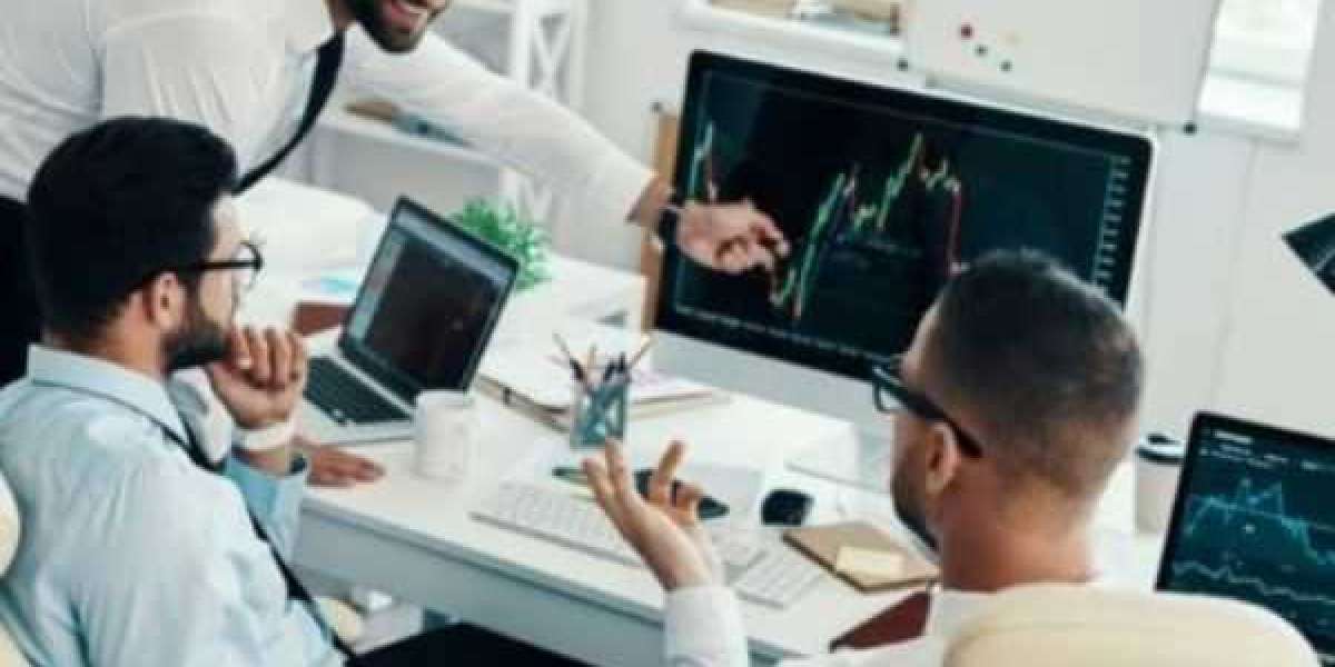 Professional Stock Trading Course Gives Exposure to Various Types of Risks. Do You Agree?