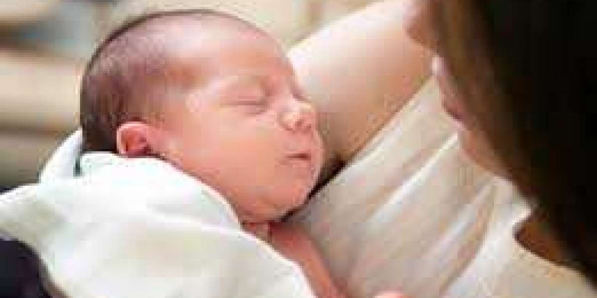 8 Effective Newborn Baby Care Tips That New Parents Must Know
