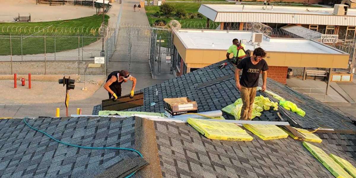 Finding a Qualified Roofing Contractor
