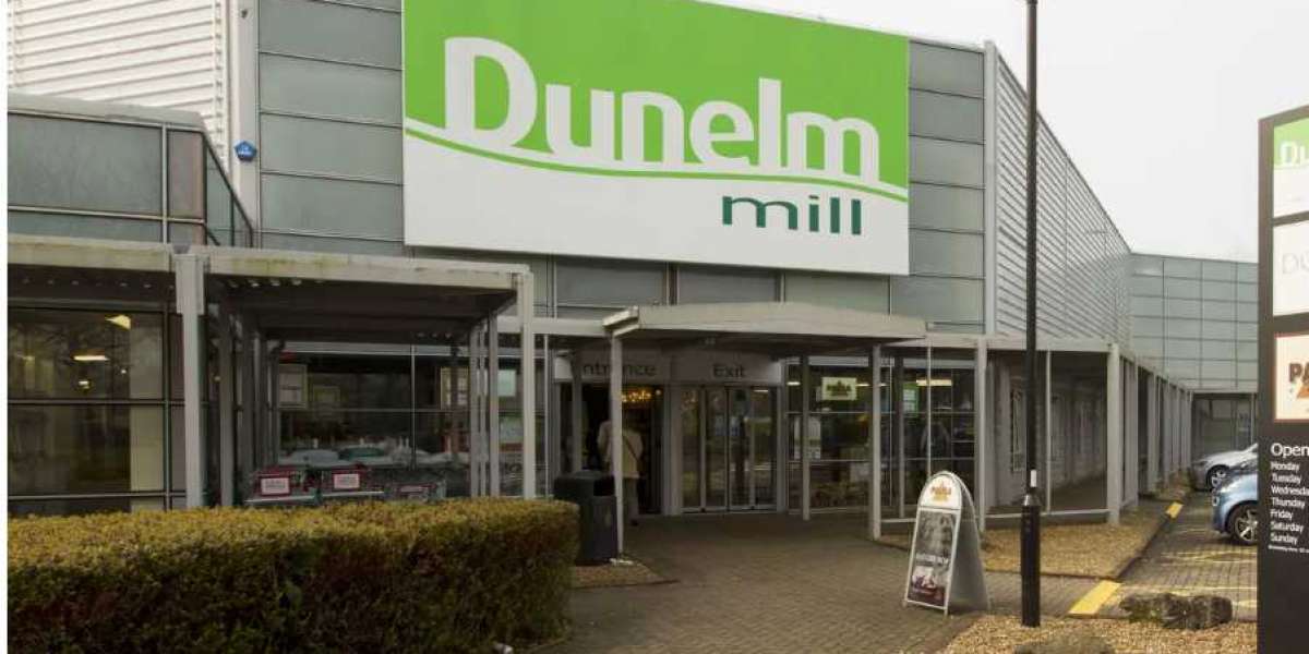 Dunelm Reports Record Profits But Warns About Economy