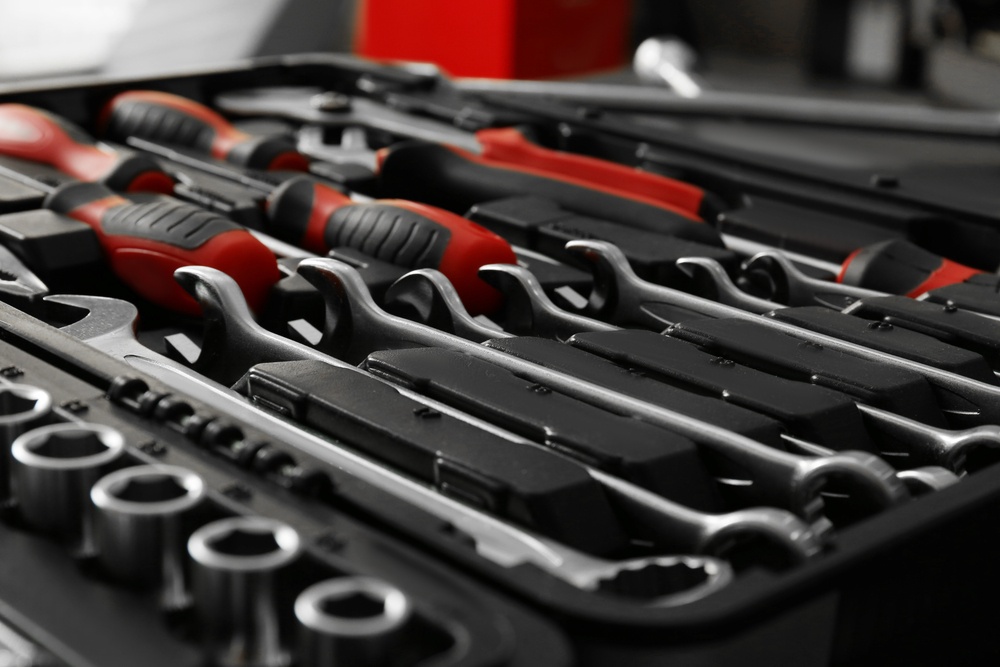 11 Essential DIY Car Repair Tools - Alternative Mindset