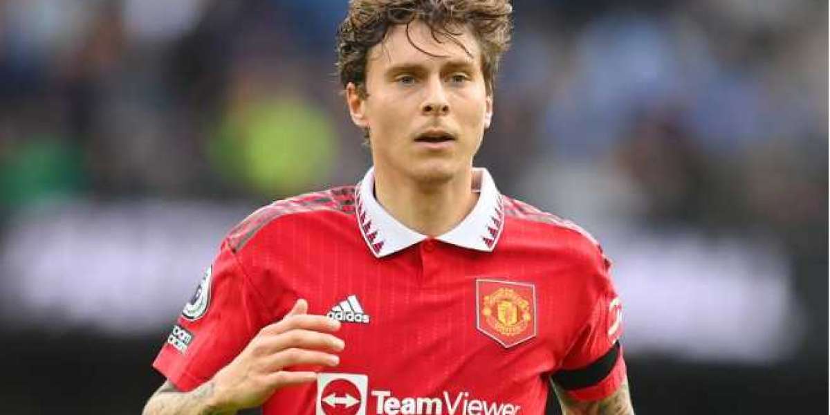 Victor Lindelof may given a Manchester United lifeline.