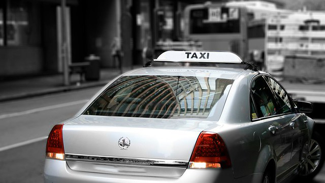 Taxi Service Carnegie | Taxi to Airport - Melbourne Silver Taxi Cab