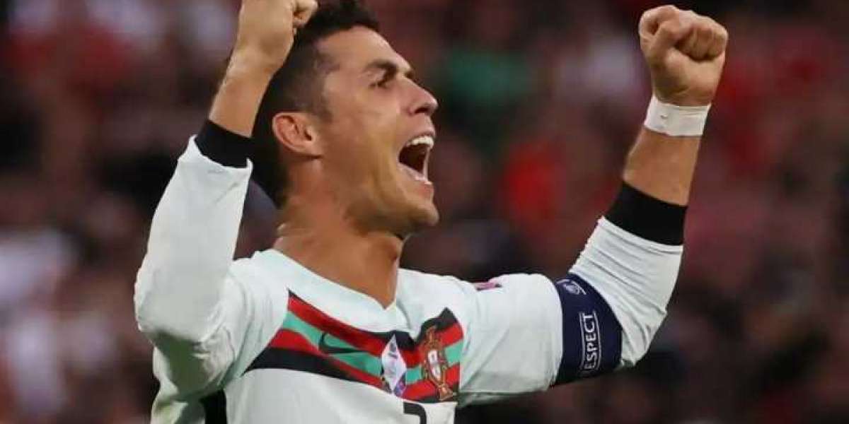 SPORTEPL: Cristiano Ronaldo in shock move to Man United’s Premier League rivals