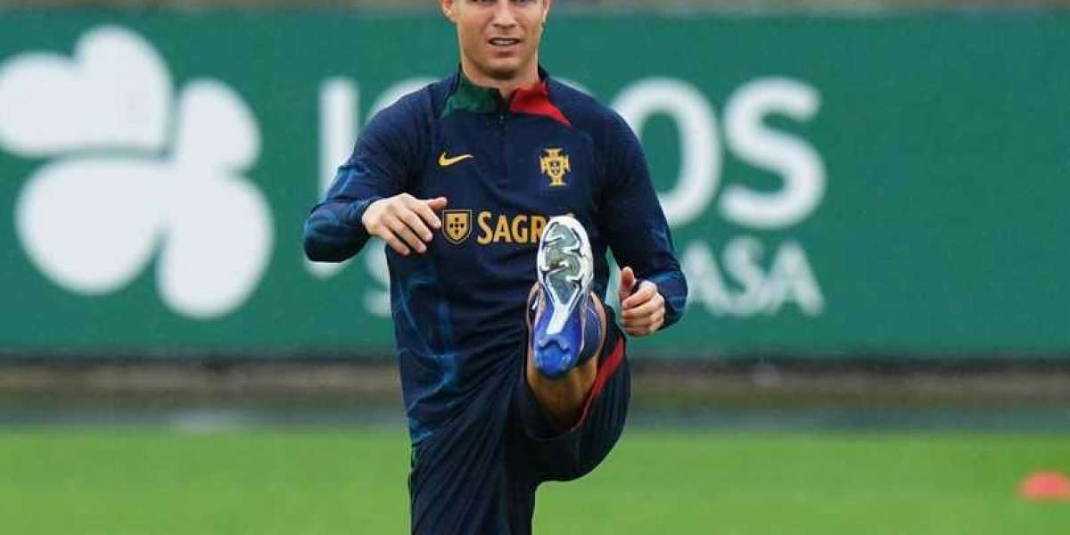 Cristiano Ronaldo gets first January transfer offer