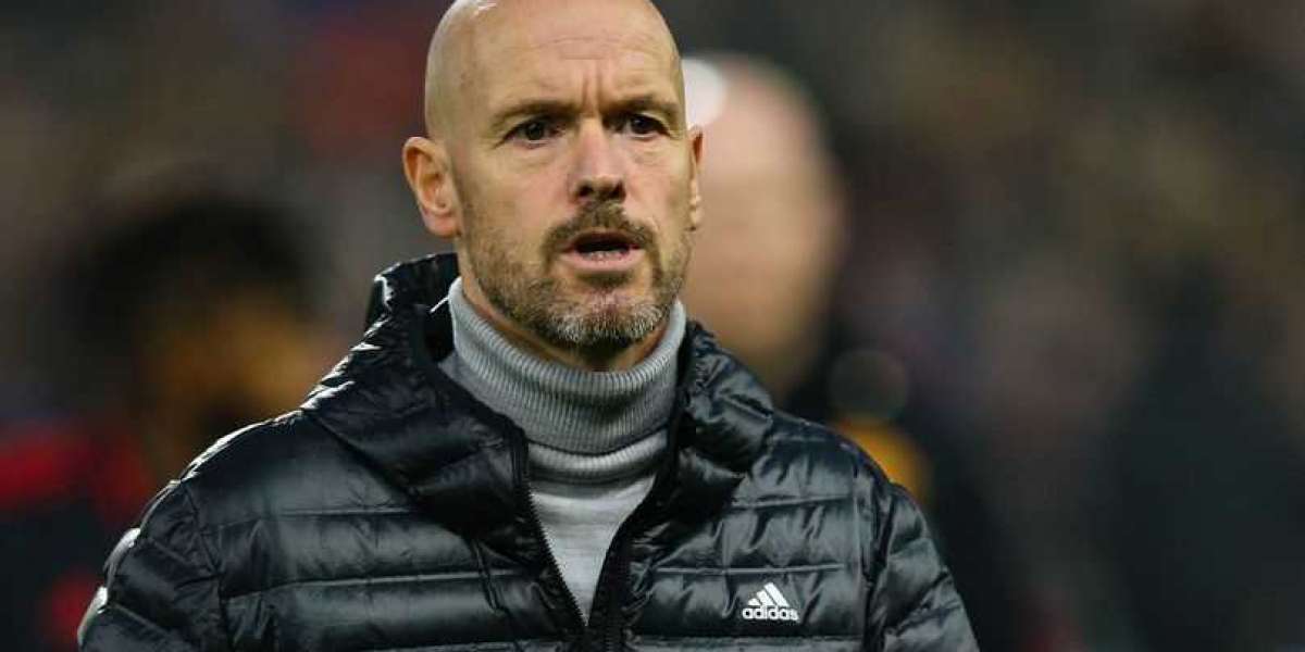 Erik ten Hag made Manchester United's first January transfer easy.