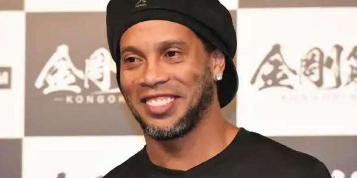 SPORTEPL: Ronaldinho reveals Premier League team he supports