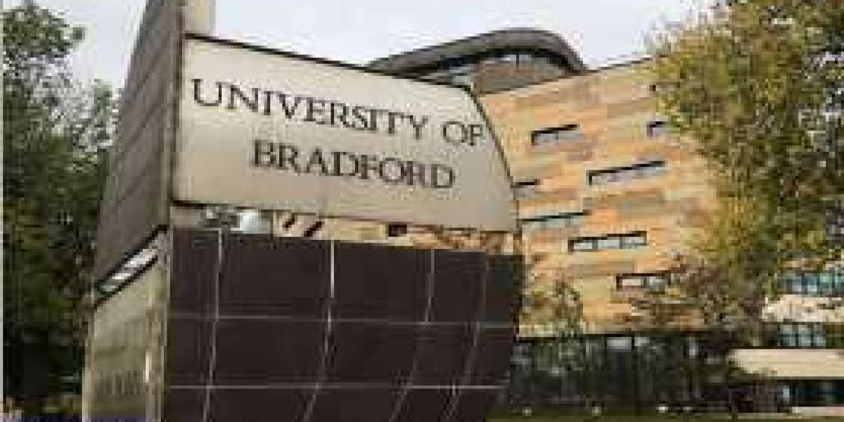 University of Bradford Scholarships 2022