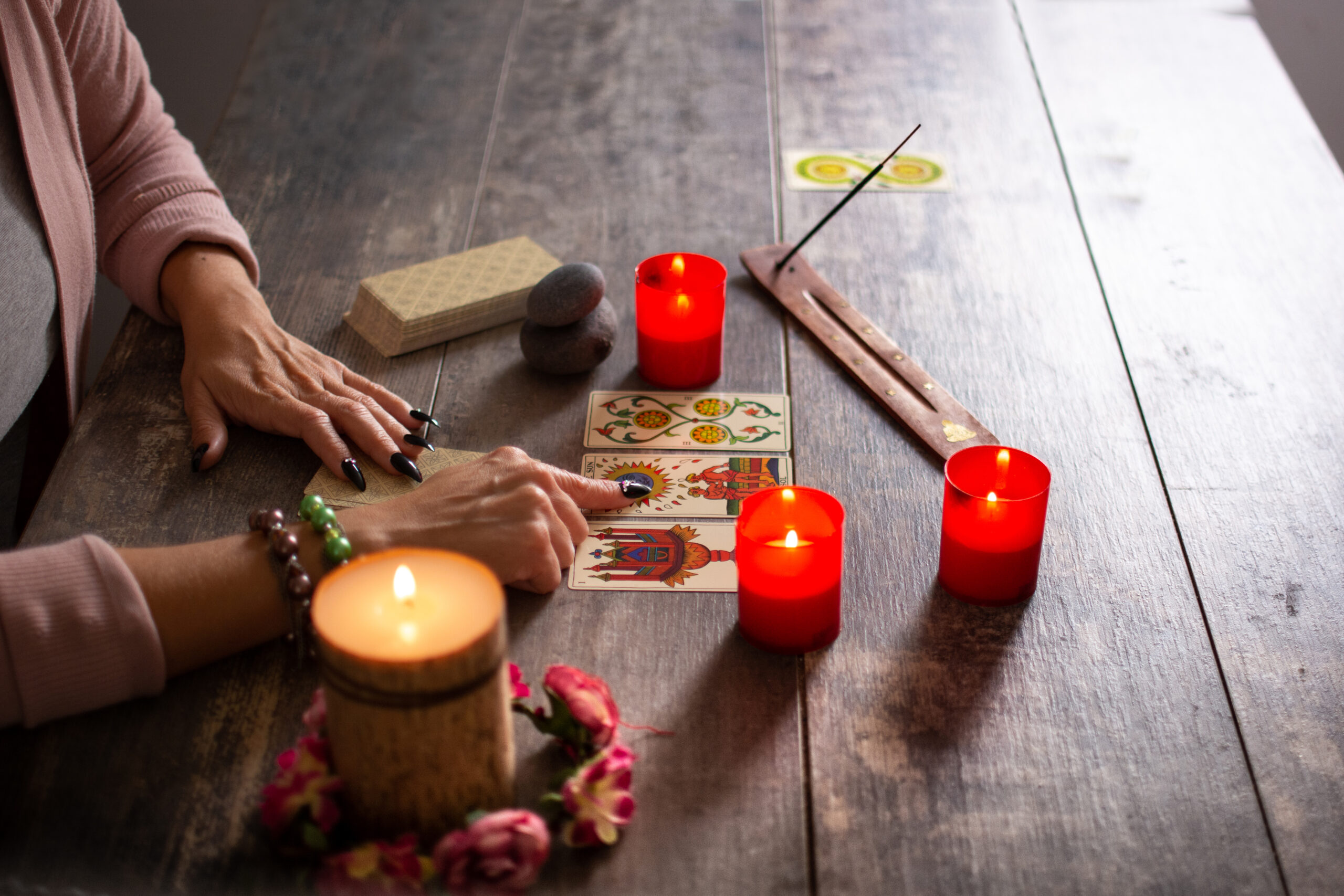 How Can A Psychic Reader Reading Can Help You Change Life
