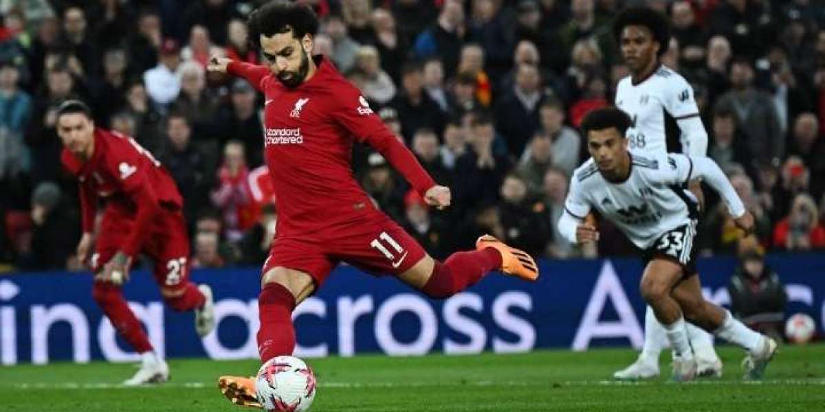 Liverpool defeats Fulham thanks to Salah, keeping their hopes of qualifying for Europe bright