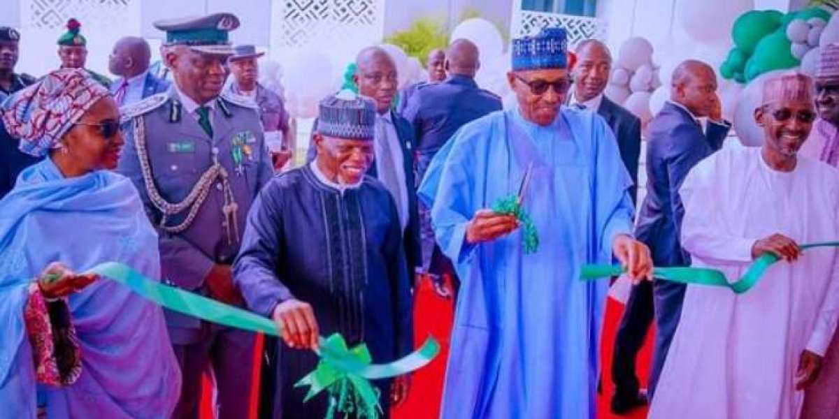 The People of Niger Republic Will Defend Me If Nigerians Disturb Me - Buhari Reveals Six Days Before Handing Over