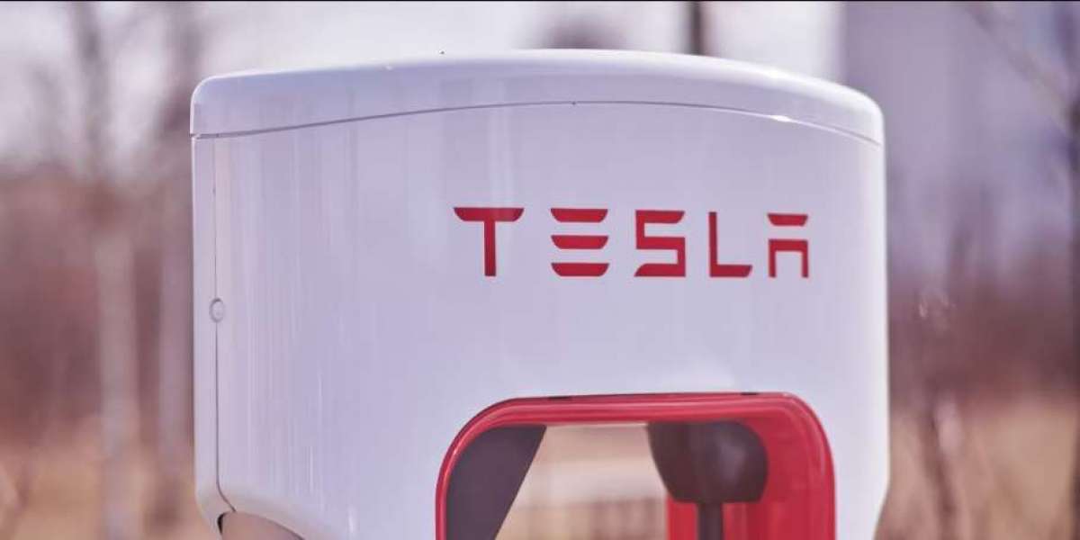 What is the Difference Between Tesla Supercharger and Destination Charger?