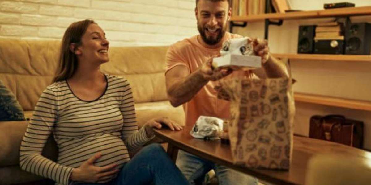From Bump to Baby, Celebrate Fatherhood Before Arrival With These Father’s Day Gifts for Expecting Fathers.