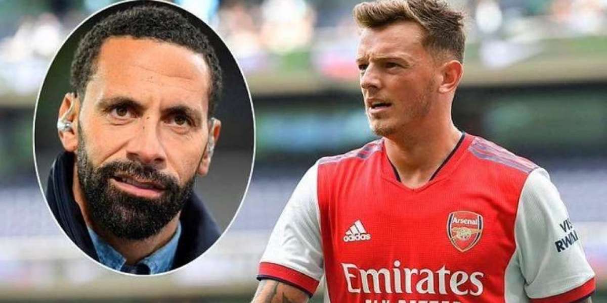 Rio Ferdinand claims Manchester United duo are better than Arsenal star Ben White.