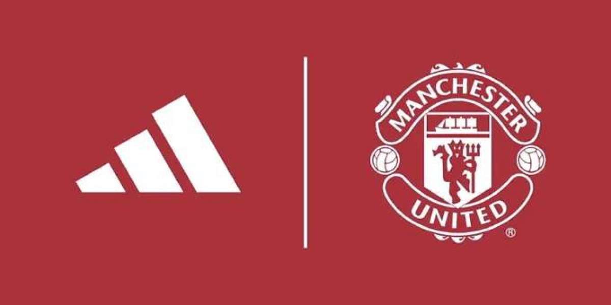 Manchester United to bank £900m in Premier League-record deal with Adidas