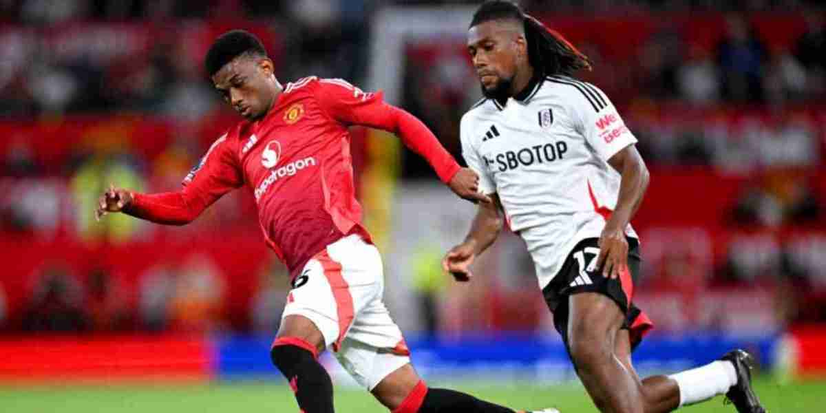 Amad Diallo Stuns Fans by Snubbing Man Utd Legend for Ex-Defender, even fans couldn’t believe it